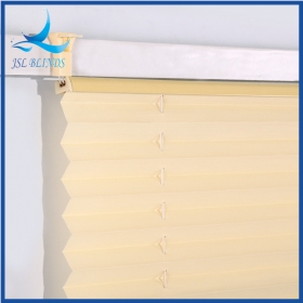 Slubbed Fabric Pleated Blinds