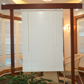 Manual Basswood Wooden Venetian Blinds